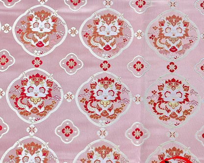 Tissu brocart jacquard à motif floral : 150 cm de large, satin, pour ameublement, costumes et décoration.