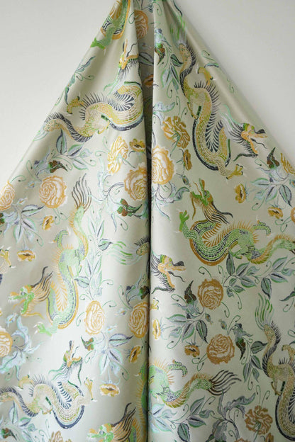 Tissu jacquard Turquoise Dragon : ameublement gaufré, costume, décoration (165 cm de large)
