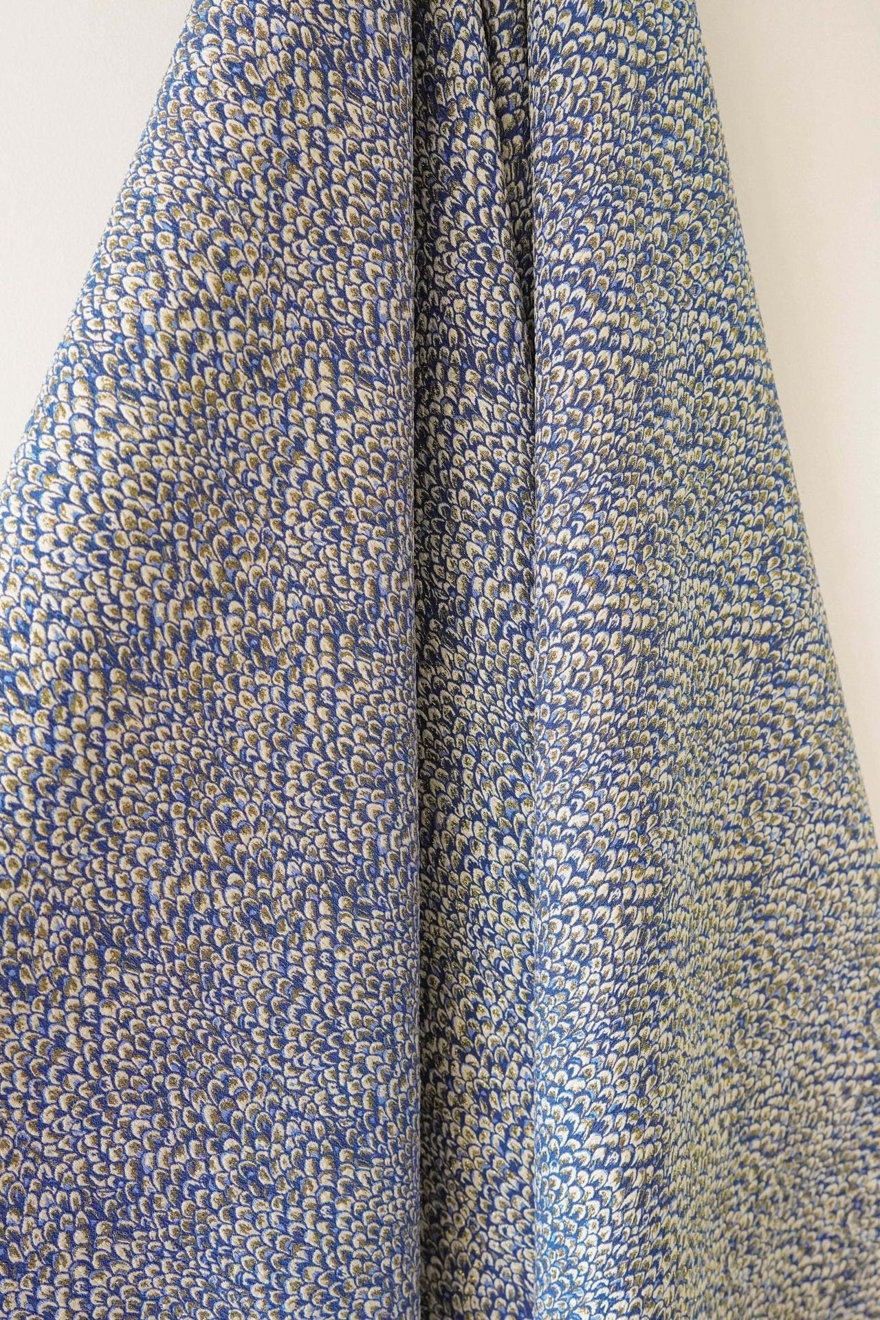 Metallic Damask Jacquard Fabric: 3D Fish Scale Texture, 53" Wide