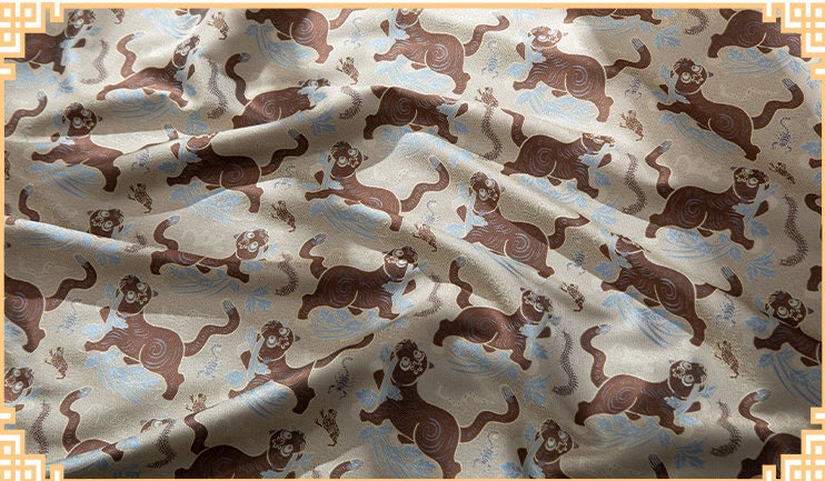 Tissu brocart jacquard Totem 59 po de large : style tibétain impérial