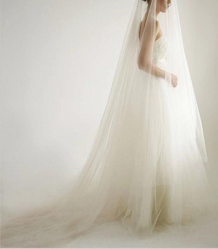 Ivory Tulle Fabric: Stiffened Nylon Veil, Prom & Costume Fabric (118" Wide)