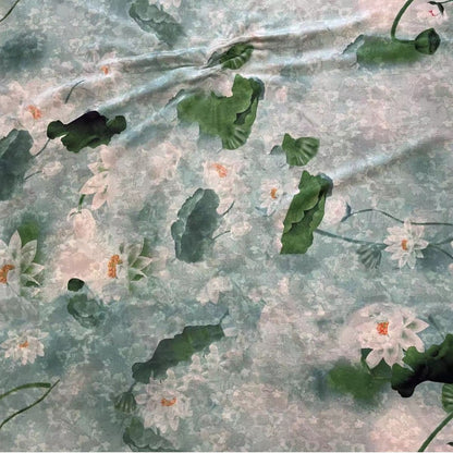 Tissu en soie à motif lotus et encre - 150 cm de large, texture satinée