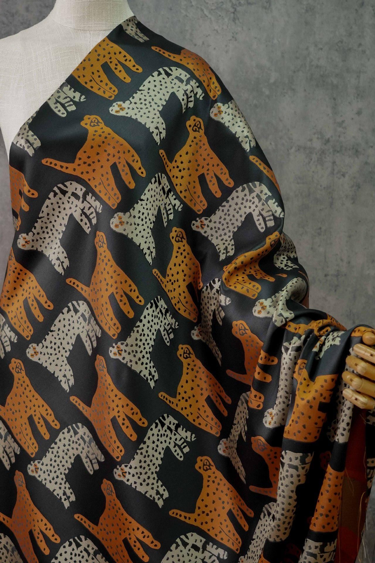 Leopard Jacquard Woven Fabric: Metallic Floral Embossed Upholstery, Sewing DIY