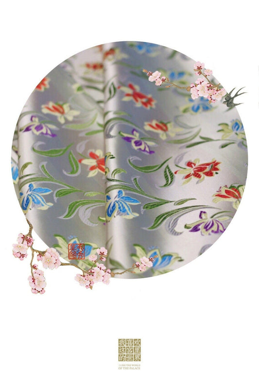 Tissu brocart jacquard à motif de jonquilles japonaises : mélange de soie et rayonne bordeaux, largeur 75 cm