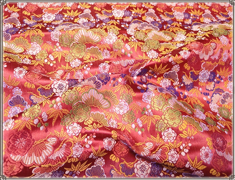 Tissu brocart de soie japonais Nishijin : Jacquard floral (au mètre)