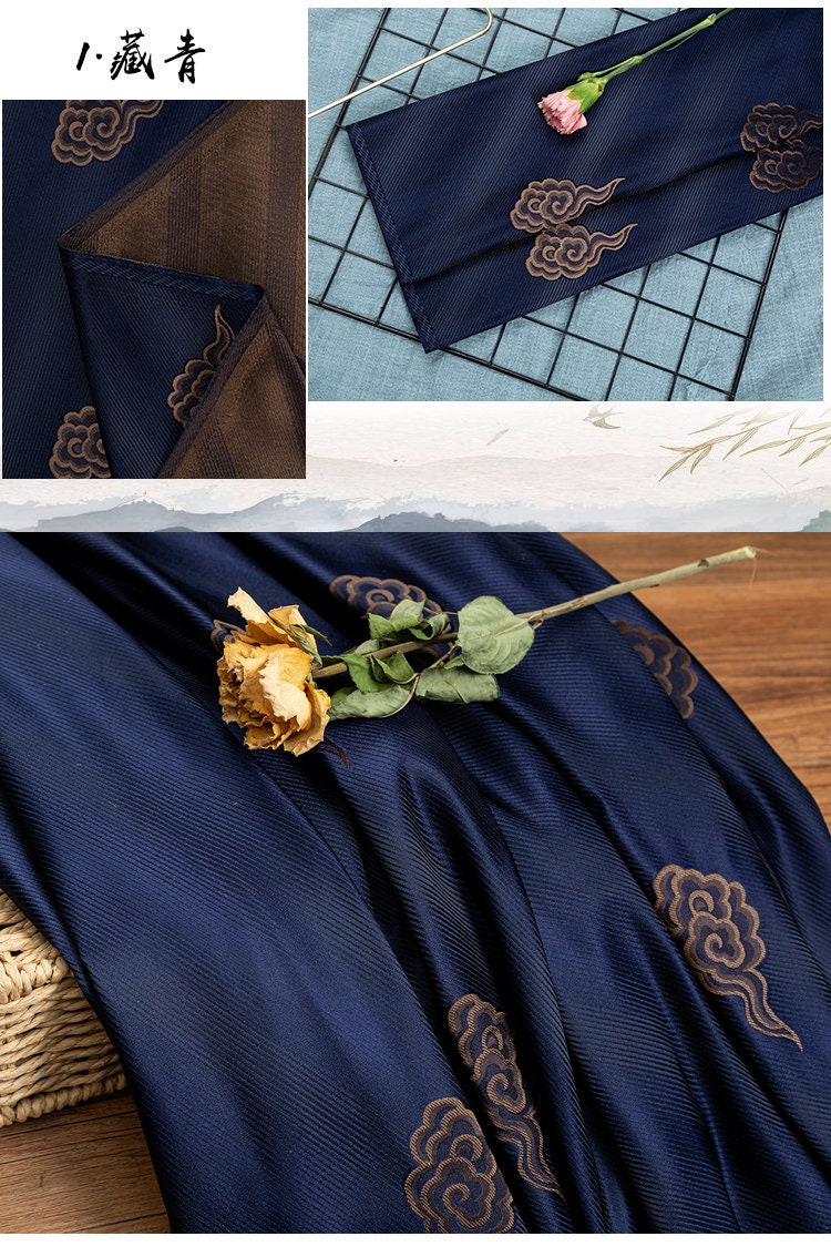 Tissu brocart nuageux : jacquard de soie et rayonne, tissu pour costumes
