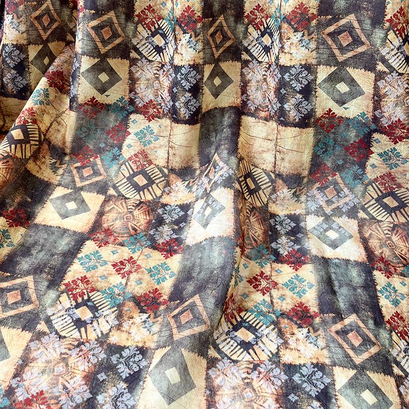 Tissu Tencel Ramie bohème : motif patchwork imprimé, 150 cm de large, vendu au mètre