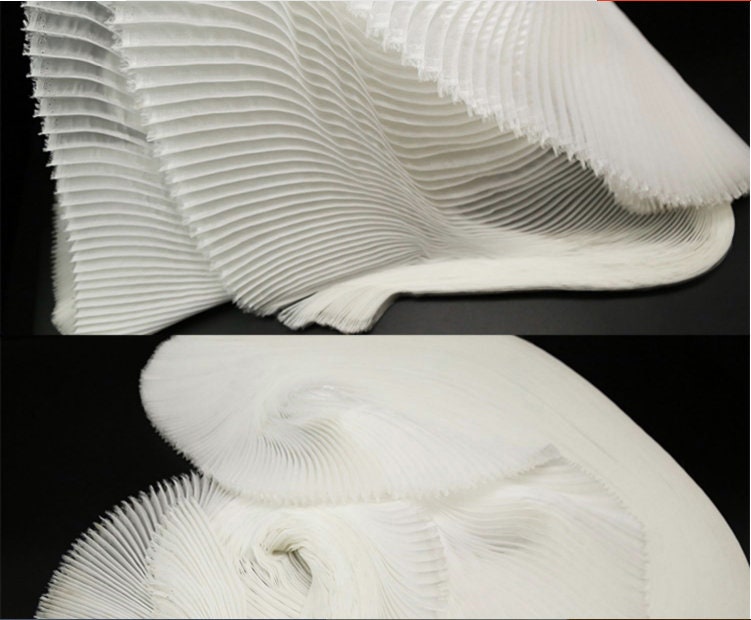 Pleated Organza Fabric: Soft Yarn, Stiff Texture, 59" Wide