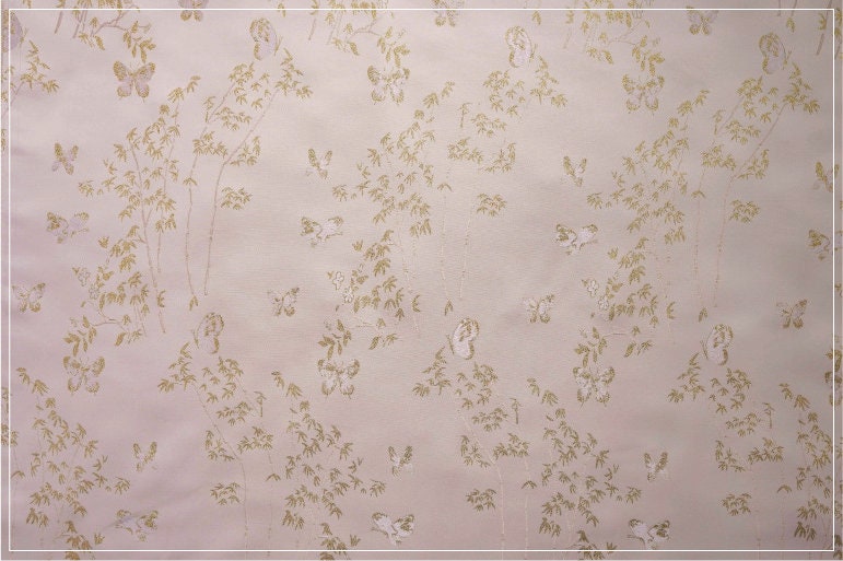 Tissu brocart papillon : Tissu kimono Nishijin à fil d'or (au mètre)