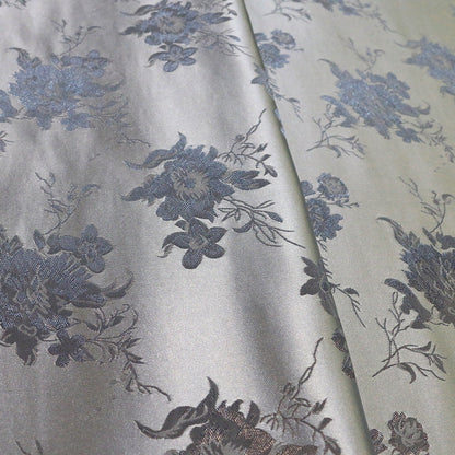 Floral Jacquard Brocade Fabric: Elegant Upholstery & Costume Sewing (29.5"W)