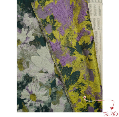 Jacquard Daisy Fabric: Retro Style Oil Painting, 57" Wide, By The Meter