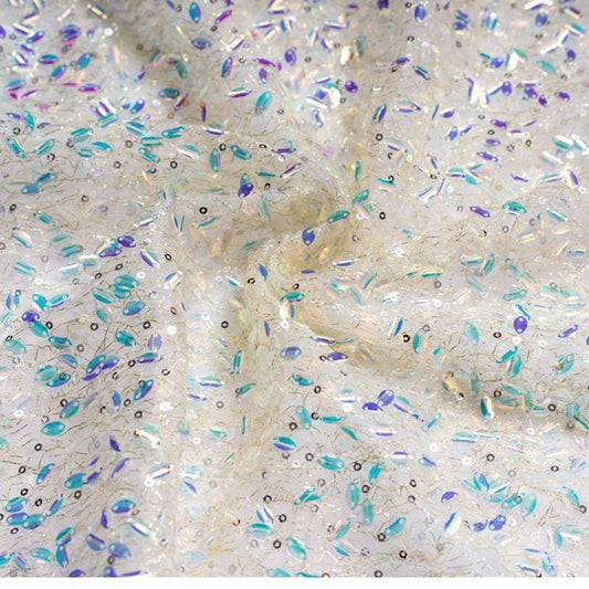 Robe de bal en dentelle à sequins colorés : motif Symphony Gradient Beads, largeur 124 cm