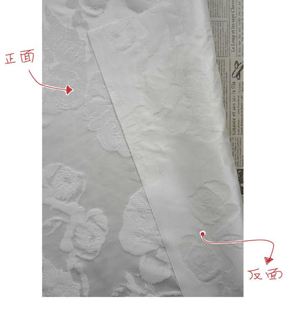 Tissu jacquard à motif floral en relief ��� Broca élégant" Large