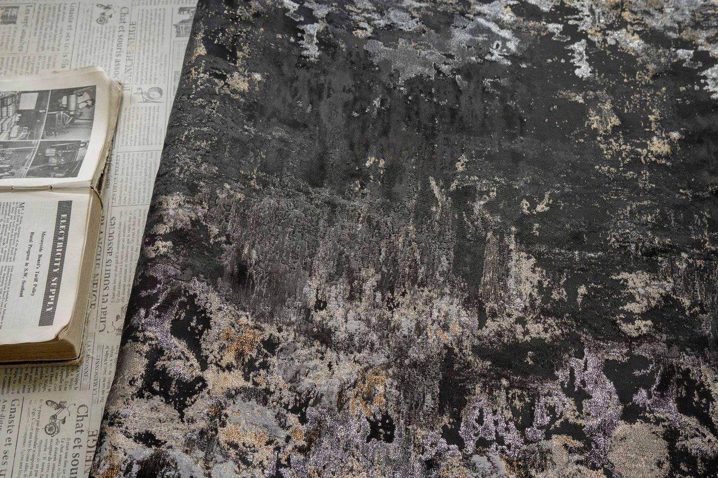 Gold Foil Jacquard Fabric: Vintage Metallic Woven Textile (63"W, By The Meter)