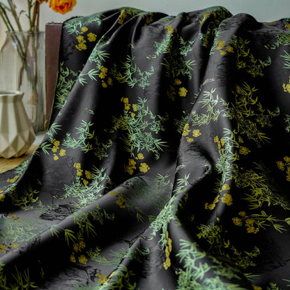 Tissu jacquard bambou oriental : 162,5 cm de large, polyester, matériau de couture