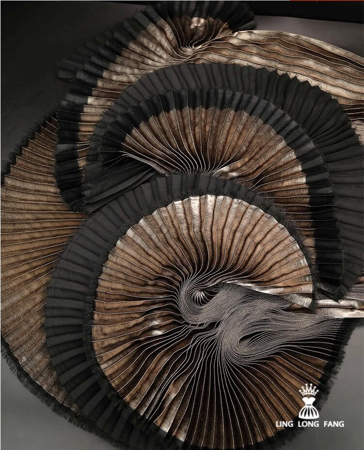 Metallic Silver Pleated Fabric: Stiff Texture, 59" Wide