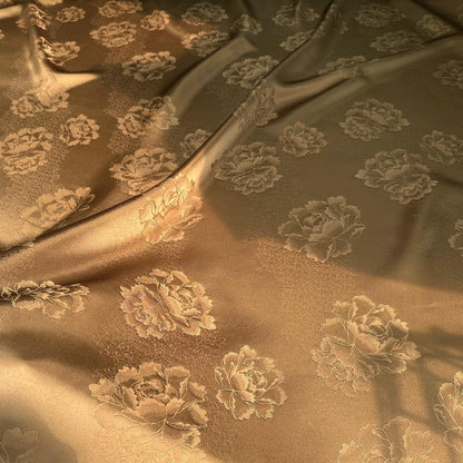 Tissu en rayonne damassé satiné jacquard pivoine : double face, 150 cm de large