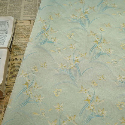 Floral Jacquard Woven Fabric: Reversible Embossed Upholstery, 59"W