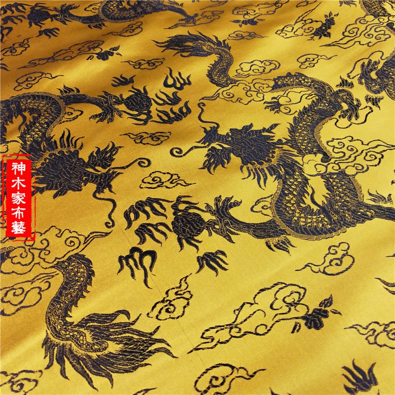 Tissu brocart Dragon d'or : 150 cm de large, satin jacquard chinois