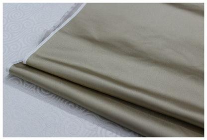 Brocart de soie uni : vert et gris argenté, largeur 74 cm, vendu au mètre