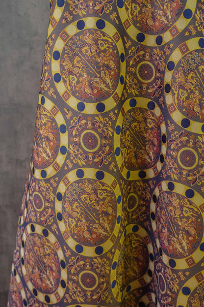 Gold Brocade Jacquard Fabric: Retro Palace Style Damask, 58" Wide