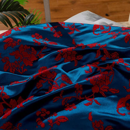 Brocart de soie brillant : motif de cuscute, largeur 147 cm (58 po) - Vendu au mètre