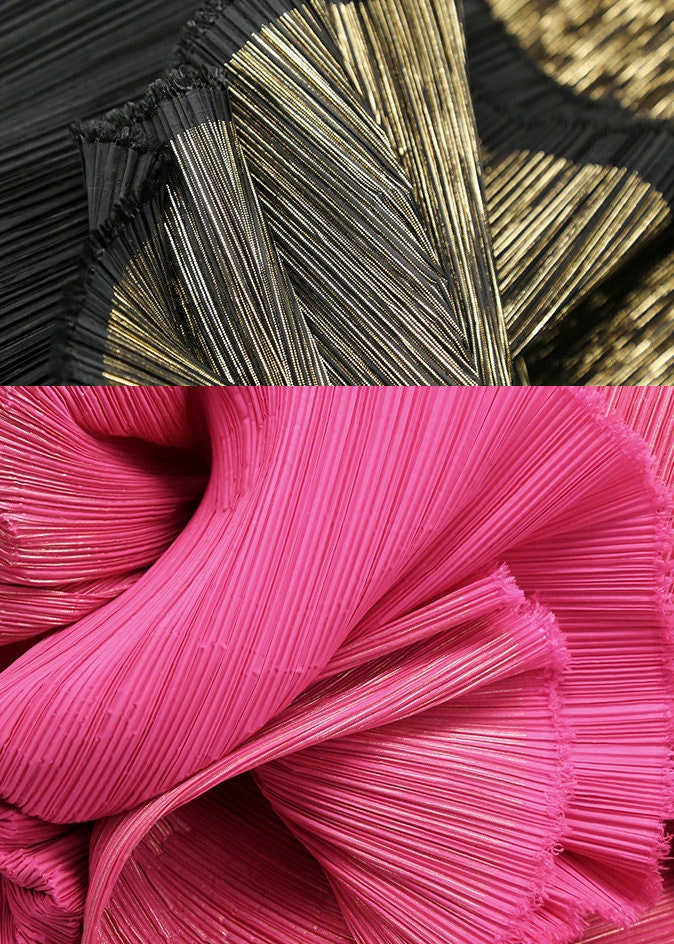 59"W Shiny Pleated Crepe Fabric: DIY Wedding Costume Decor
