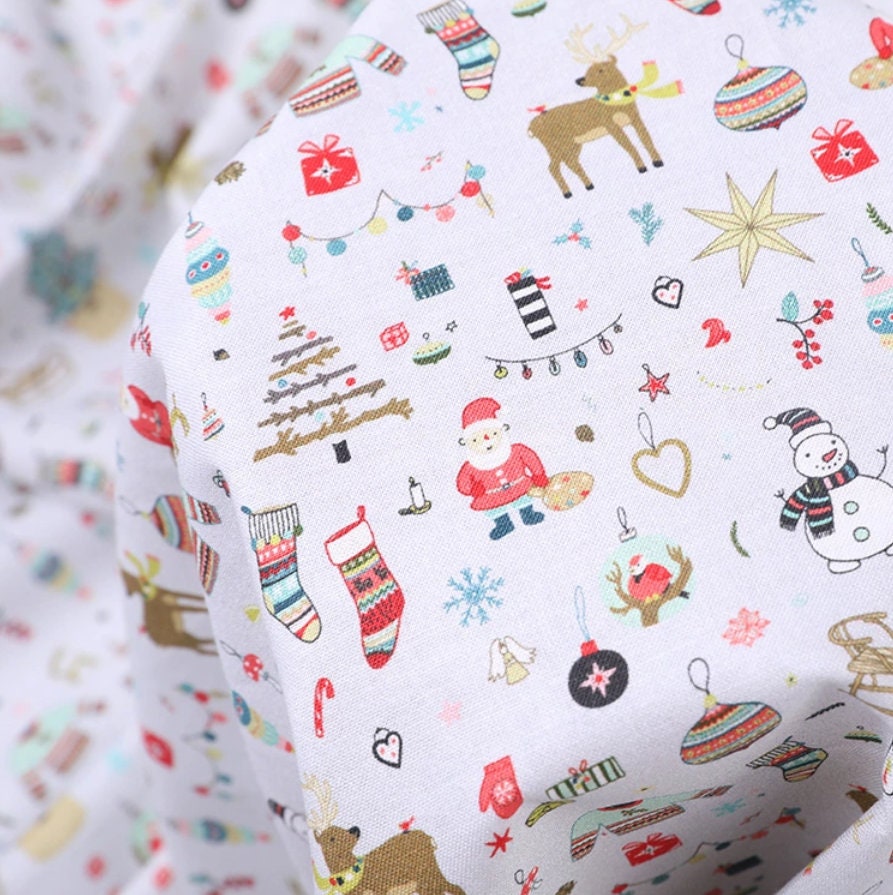 Christmas Santa 'Ho Ho' Print Cotton Fabric: Holiday Sewing, Costume, Decor