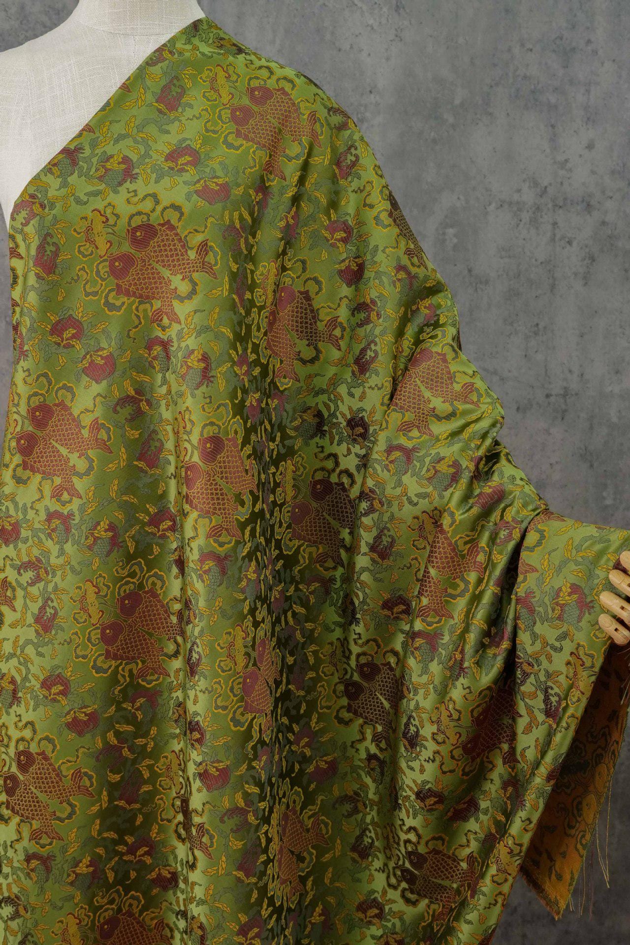 Eight Treasures Double Fish Jacquard Brocade Fabric: Qipao, Hanfu Sewing