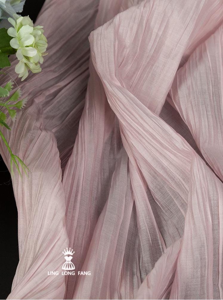 Tissu Tencel plissé texturé : motif à volants accordéon 3D - 140 cm