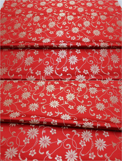 Tissu satiné brocart à motifs floraux : rouge et noir, 75 cm de large