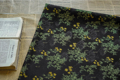 Tissu jacquard bambou oriental : 162,5 cm de large, polyester, matériau de couture
