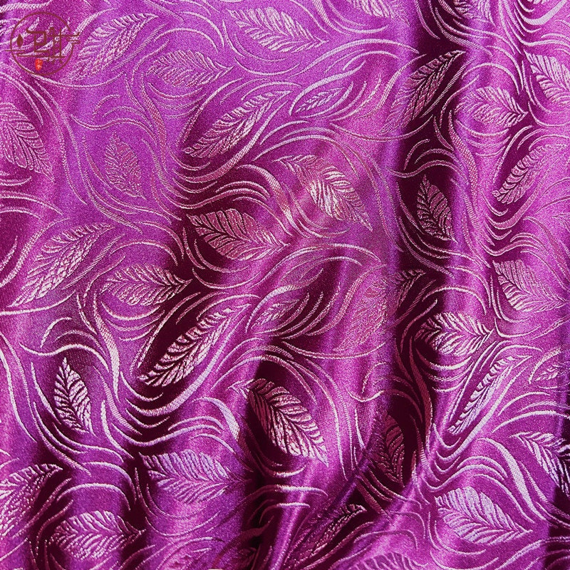 Brocart de soie à motif de fleurs de blé, largeur 75 cm (29,5 po) - Vendu au mètre