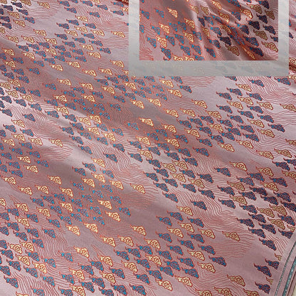 Tissu brocart nuage : jacquard de soie et rayonne, tissu pour la confection de robes de costume