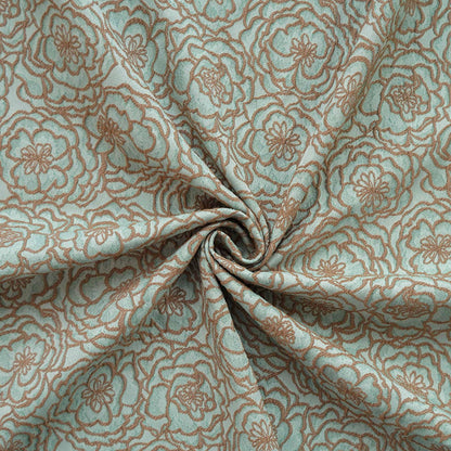 Tissu jacquard floral à fil doré : ameublement 3D, costumes et couture - 140 cm de large