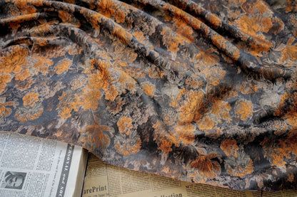Autumn Floral Jacquard Fabric: Retro Palace Style, 62" Wide