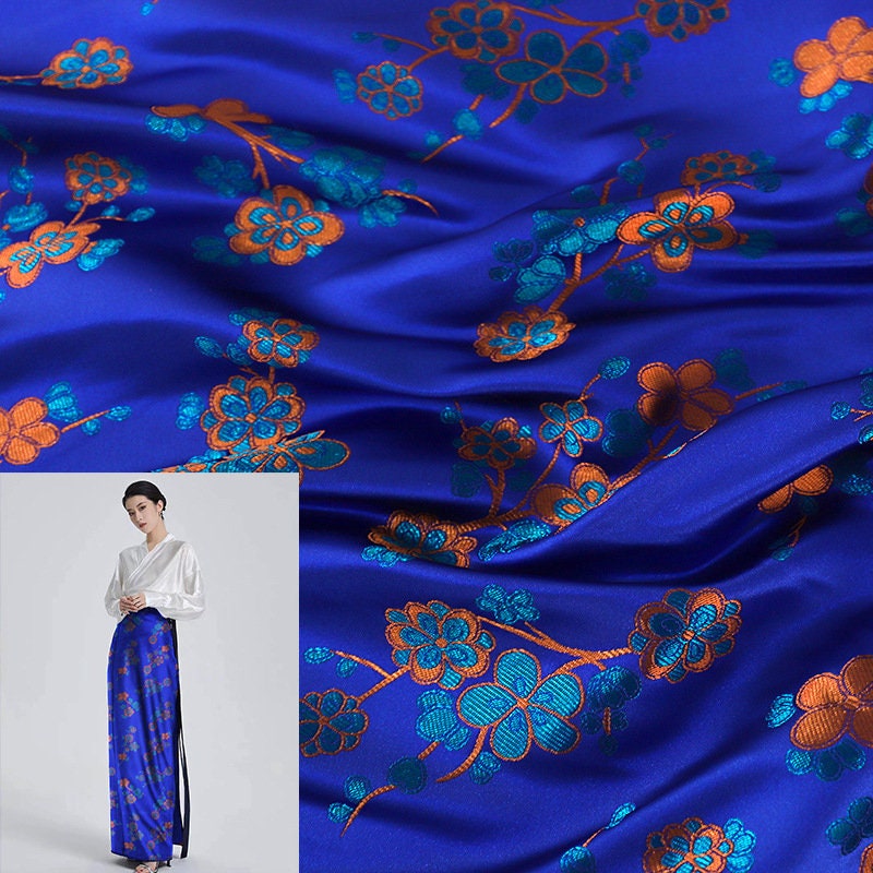 Floral Rayon Jacquard Brocade Fabric - 29.5" Wide