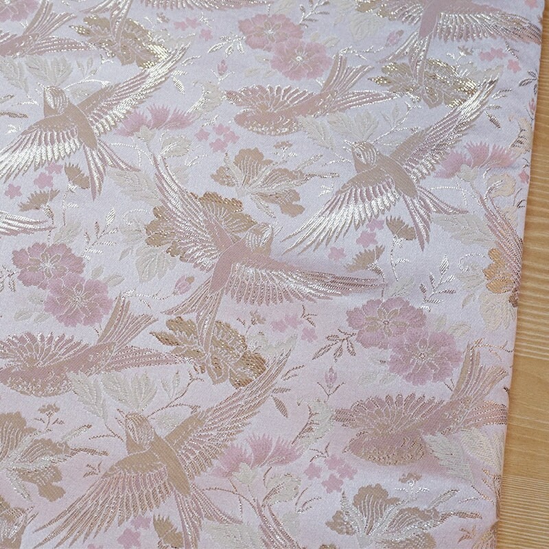 Tissu jacquard à motif d'oiseaux : 140 cm de large, polyester, matériau de couture