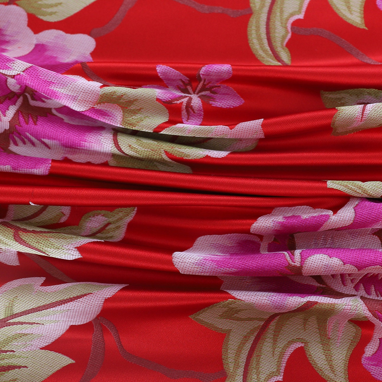 Tissu satiné jacquard pivoine : style robe tibétaine, 75 cm de large, décoration de costumes