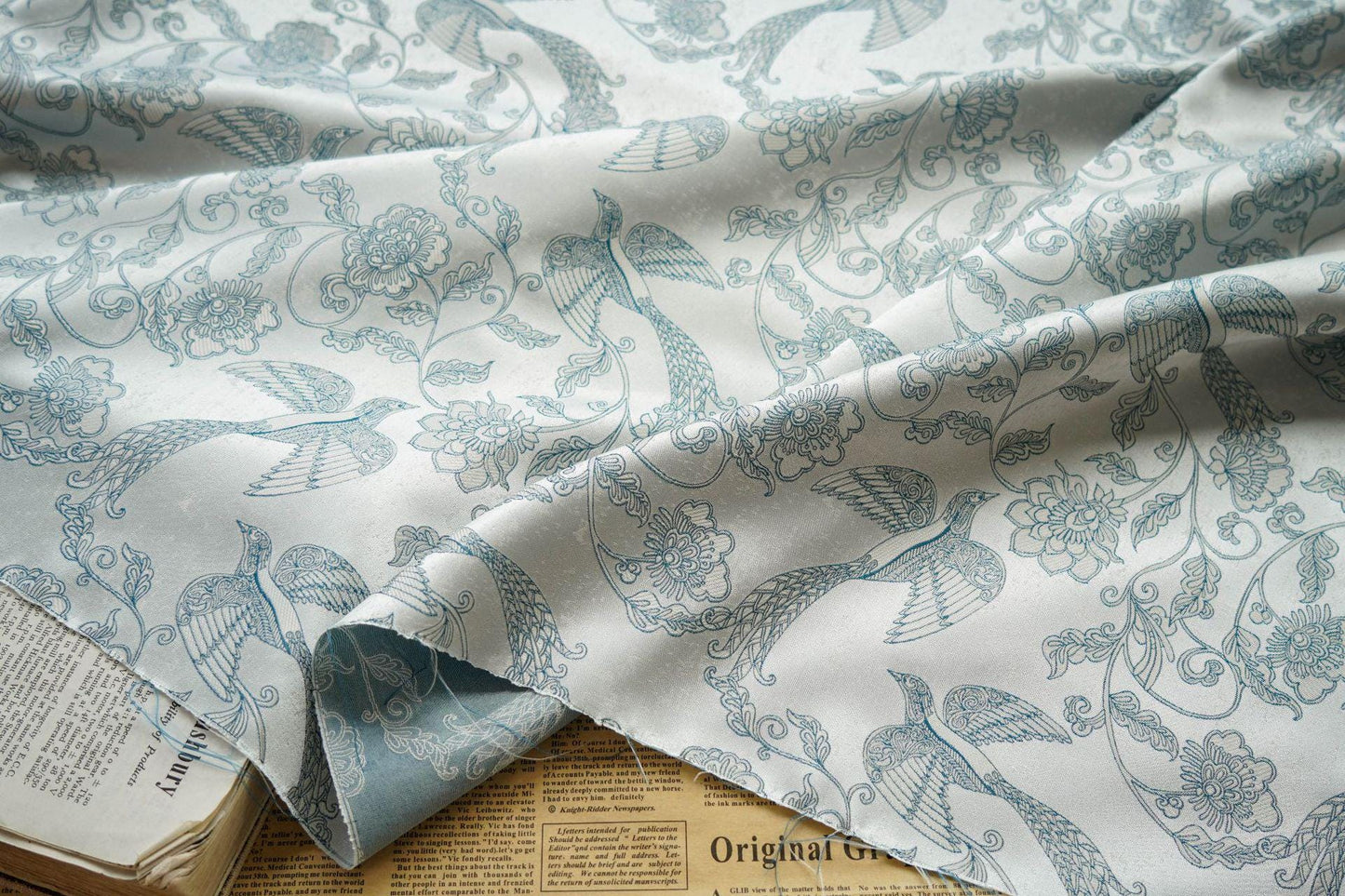 Phoenix Brocade Jacquard Fabric: Retro Palace Style Damask (by the meter)