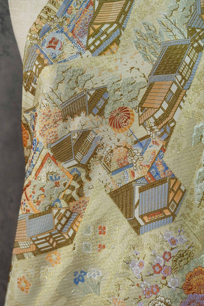 Gold Brocade Fabric ��� 'Pavilion Pagoda' Jacquard, Kimono Hanfu Materi" Wide)