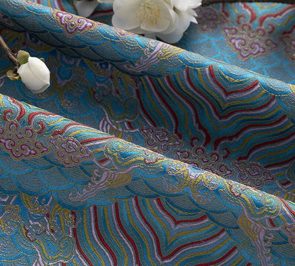 Tissu brocart jacquard à motif vagues océaniques : mélange de rayonne et de soie de 150 cm de large