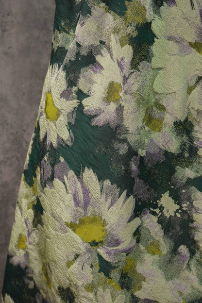 Jacquard Daisy Fabric: Retro Style Oil Painting, 57" Wide, By The Meter
