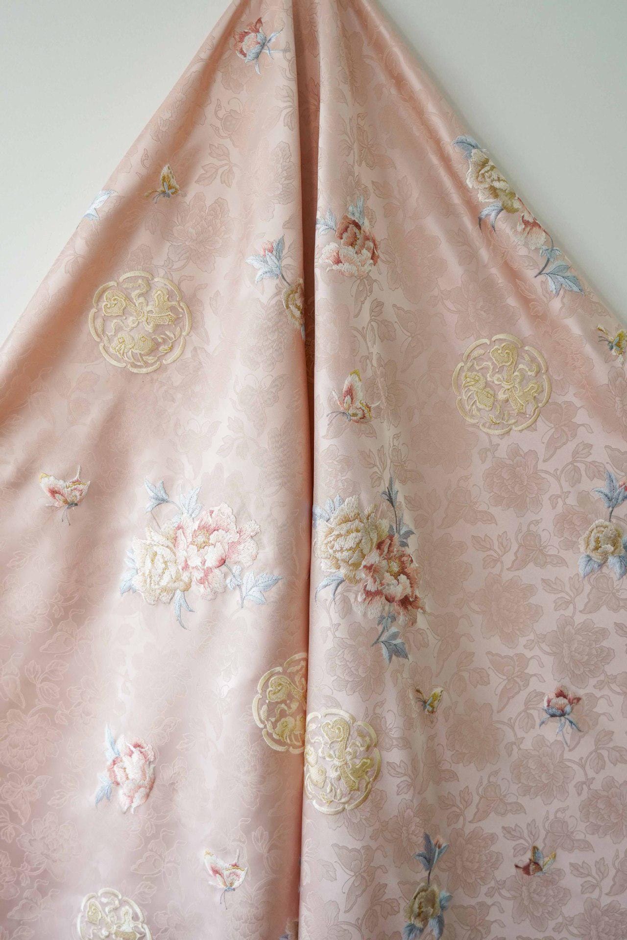 Peony Silk Brocade Fabric: 59"W Tibetan Robe Cheongsam Material