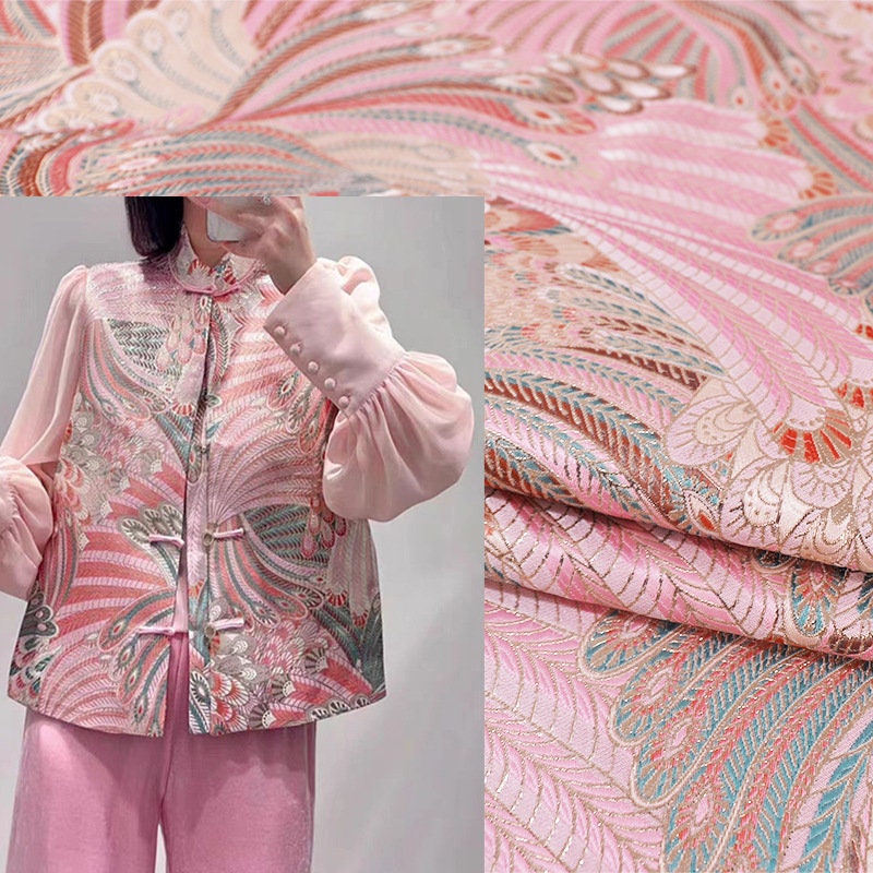 Tissu damassé rose : tissage queue de phénix chinois de 35 pouces de large