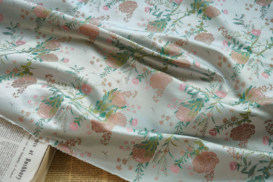 Tissu jacquard brocart à motifs floraux : fil doré style palais rétro (au mètre)