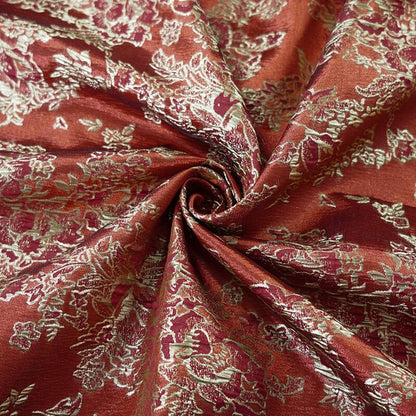Gold Thread Jacquard Fabric: 3D Embossed Floral Woven Material