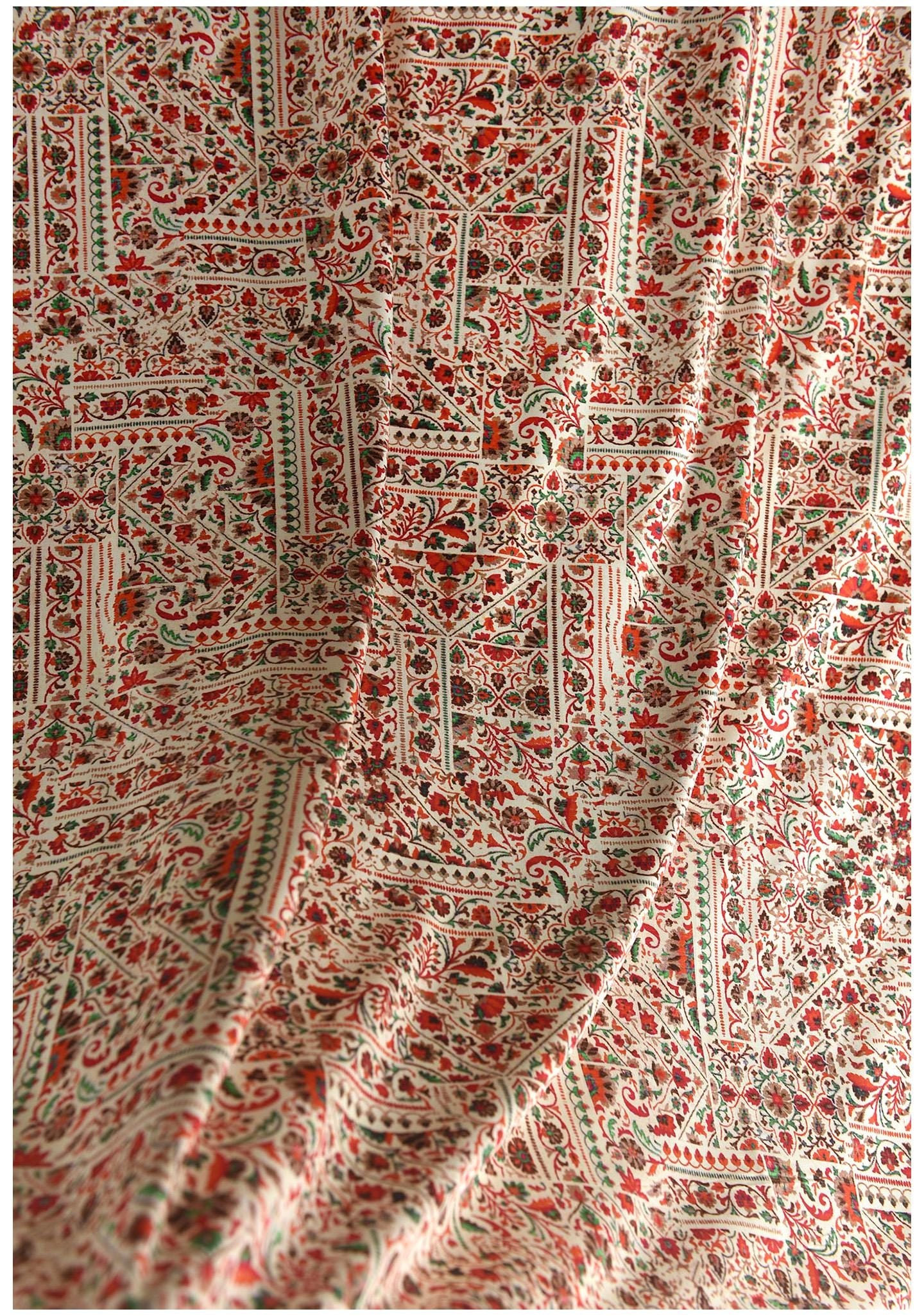 Tissu satin de coton à motif Dunhuang : largeur 140 cm, pour costumes et décoration