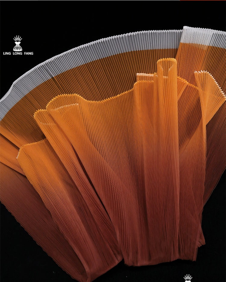 Pleated Organza Fabric: 59" Wide Stiff Texture Polyester