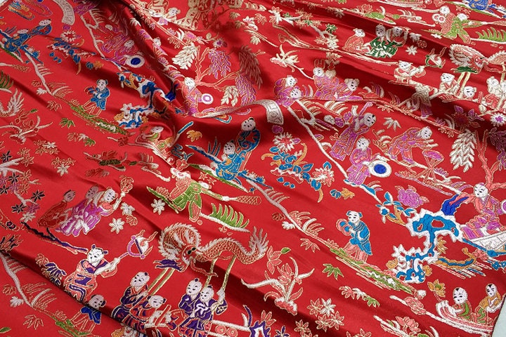 Tissu brocart jacquard à motifs floraux : matériau de couture traditionnel chinois